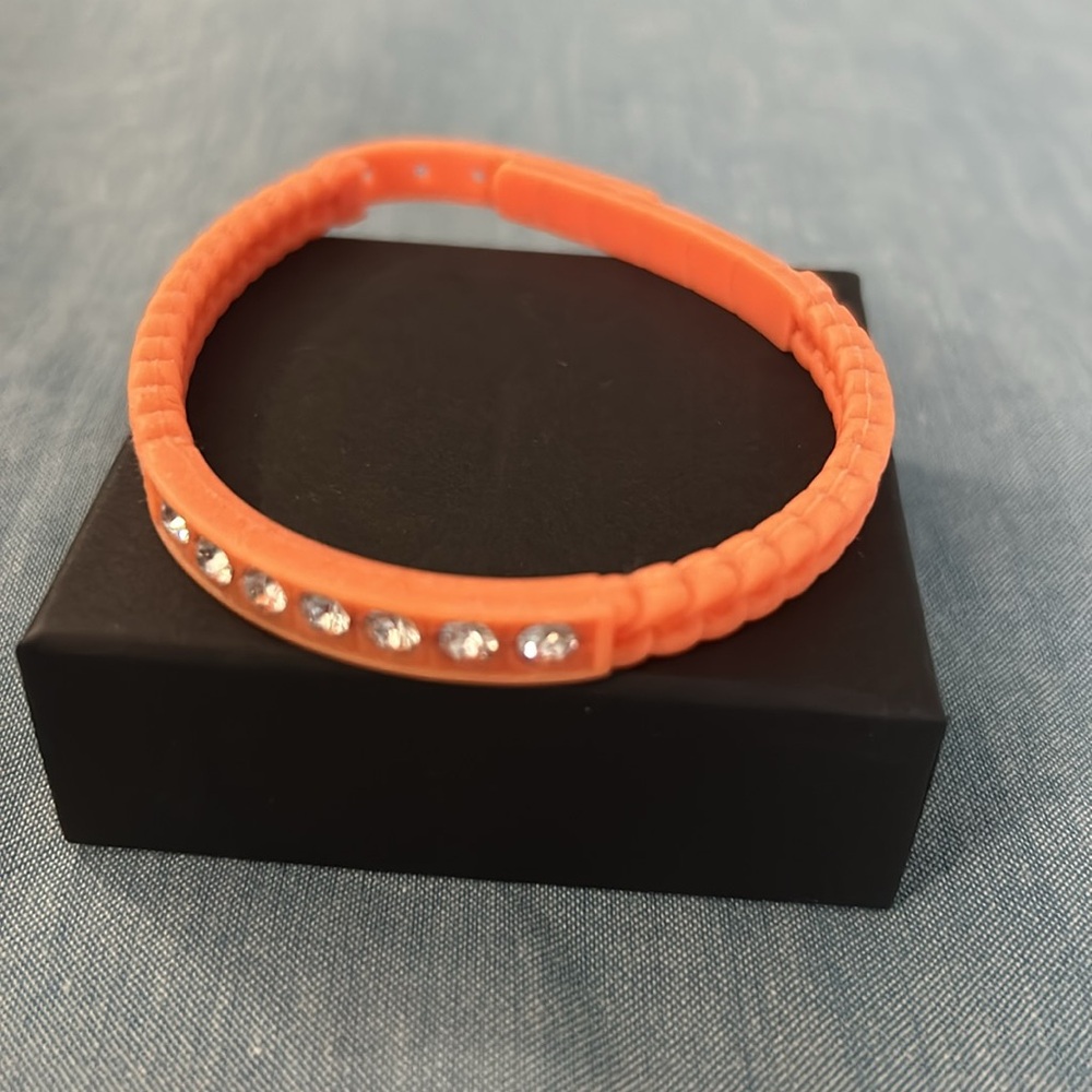 OPS! Italian brand Silicone bracelet with 7 Swarovski crystals, orange